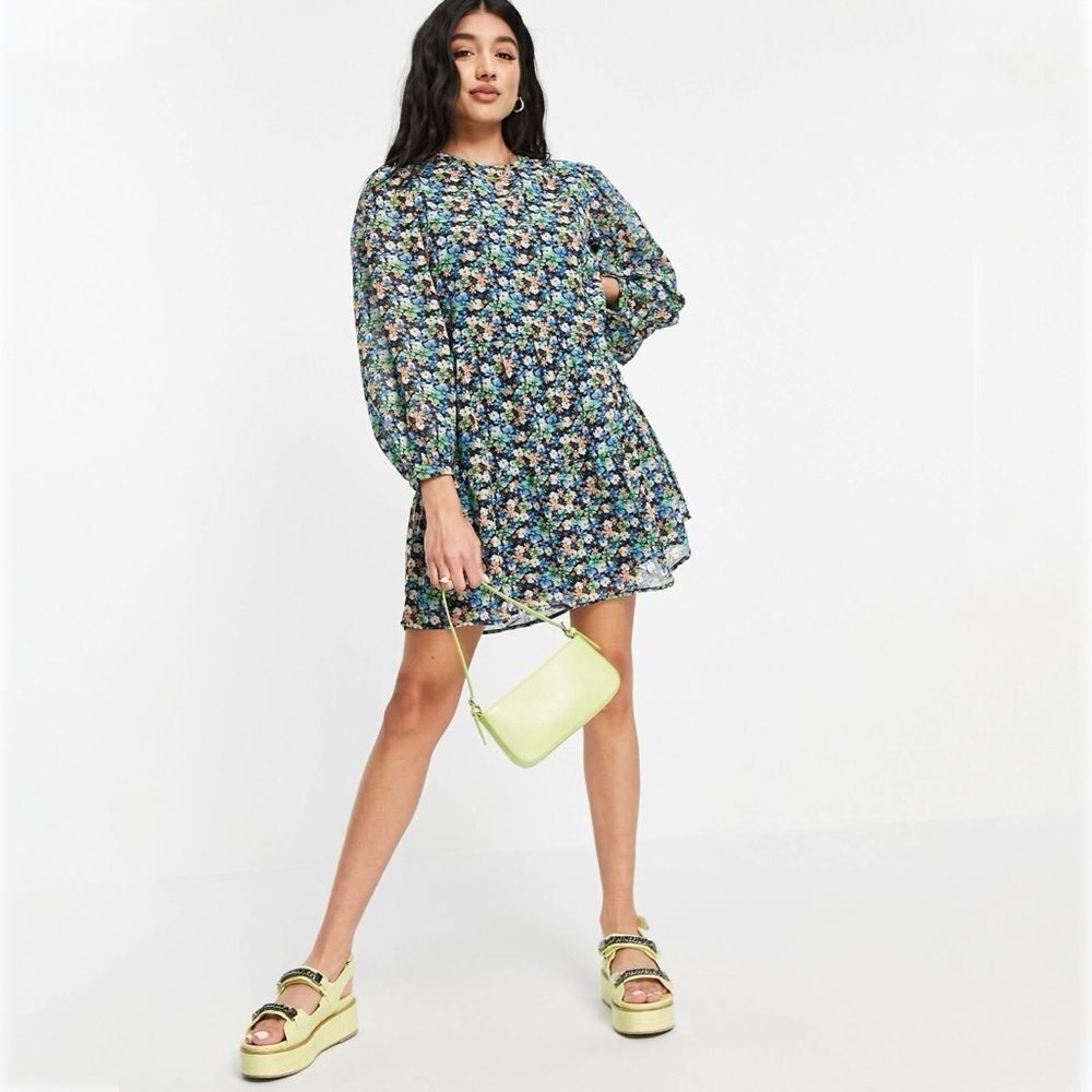 ASOS Wednesday's Girl Long-Sleeved Shift Dress in Vintage Floral Print